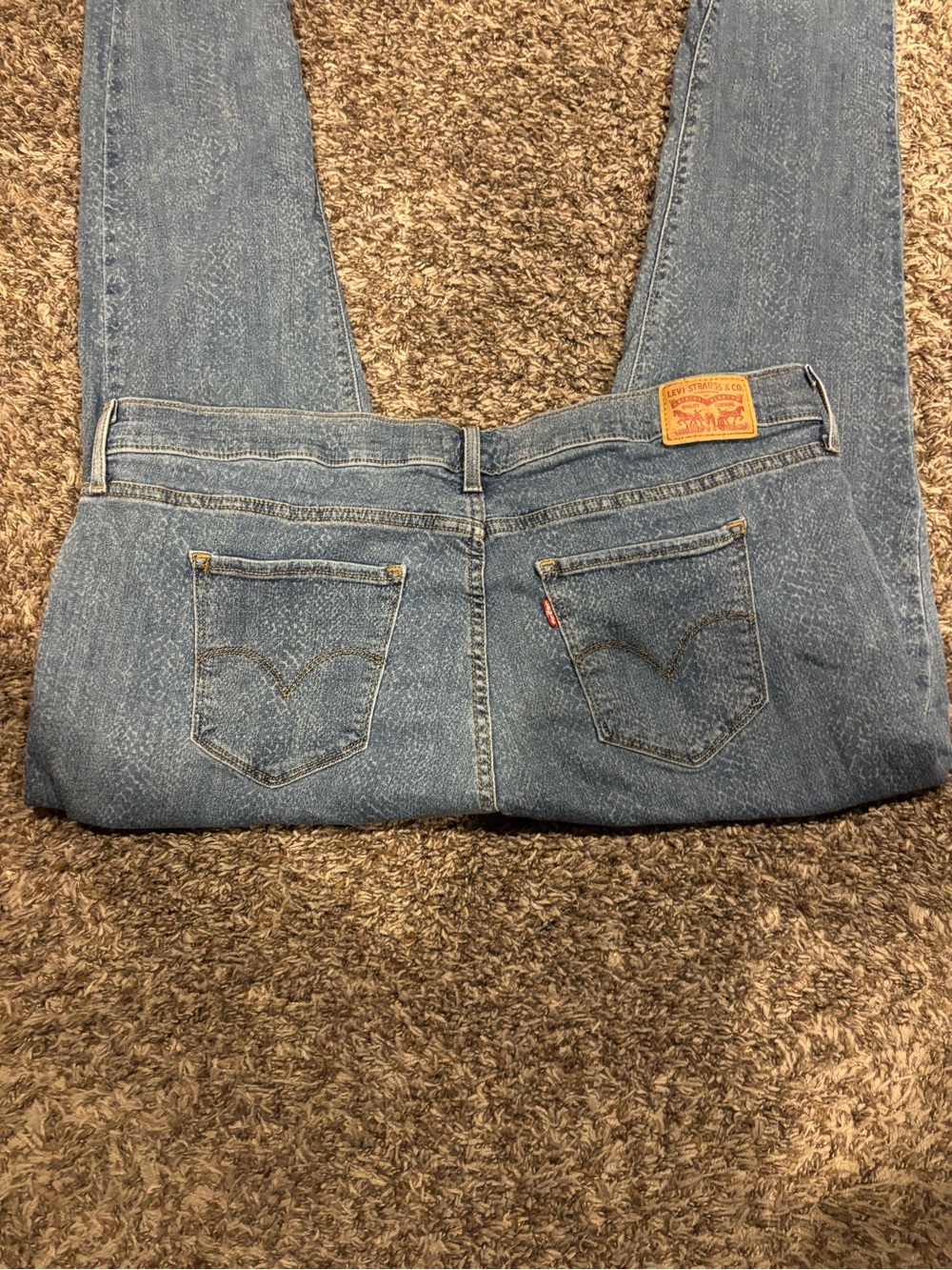 Levi's Women's 711 Skinny Jeans